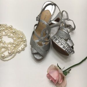 Gianni Bini Silver Glitter and Jeweled Heels, sz 7